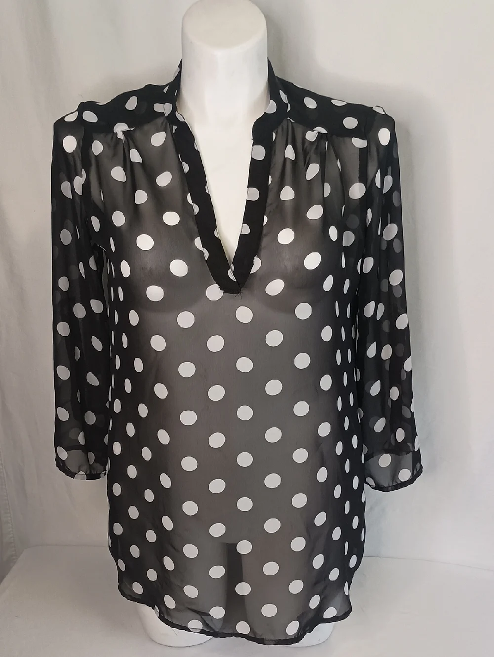 Women's Size XL Sheer Polka Dot Top Blouse Casual Black & White - Picture 4 of 10